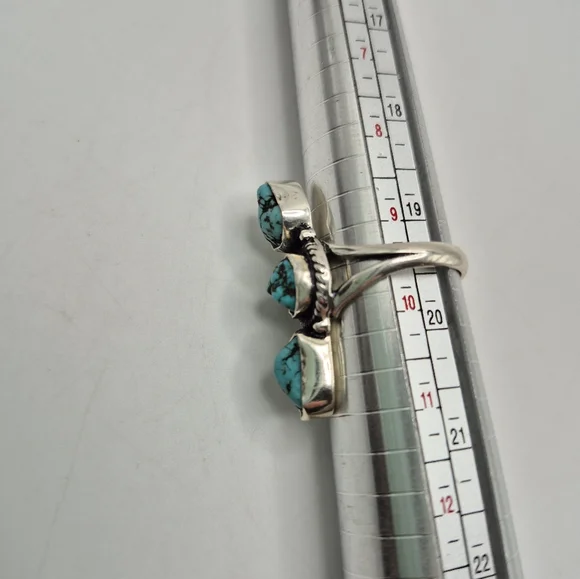Native American Navajo Turquoise Nuggets Sterling Silvern Ring. Size 9.5 - Picture 4 of 6